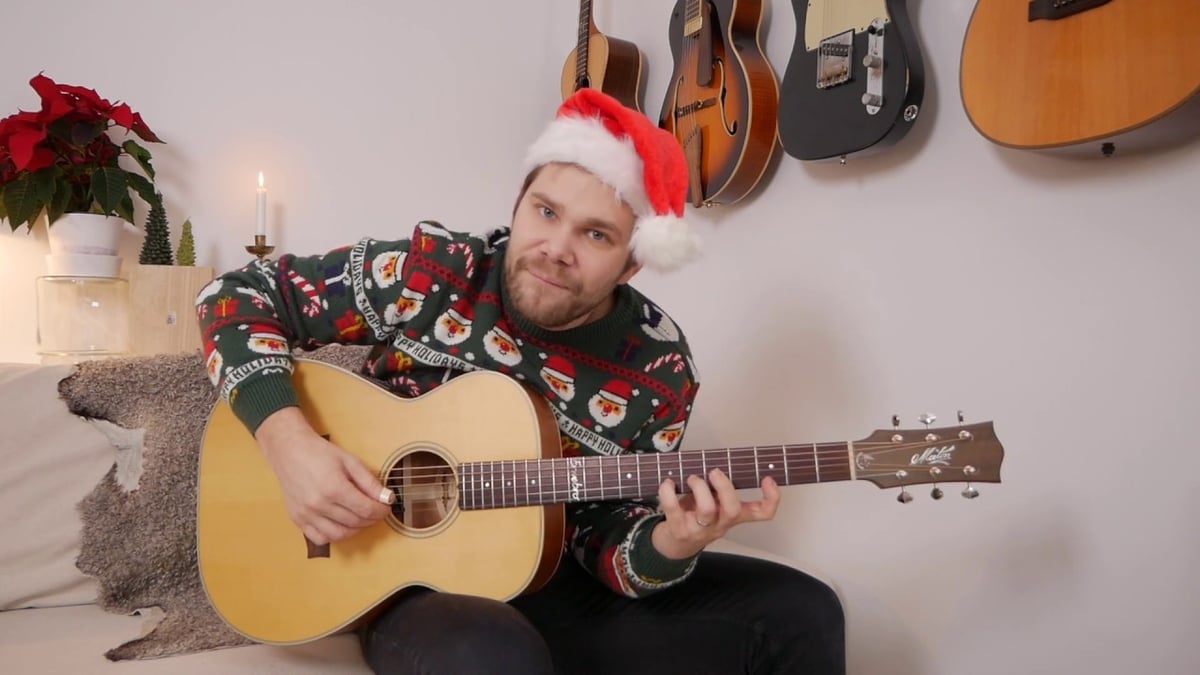 G major scale using Open Strings